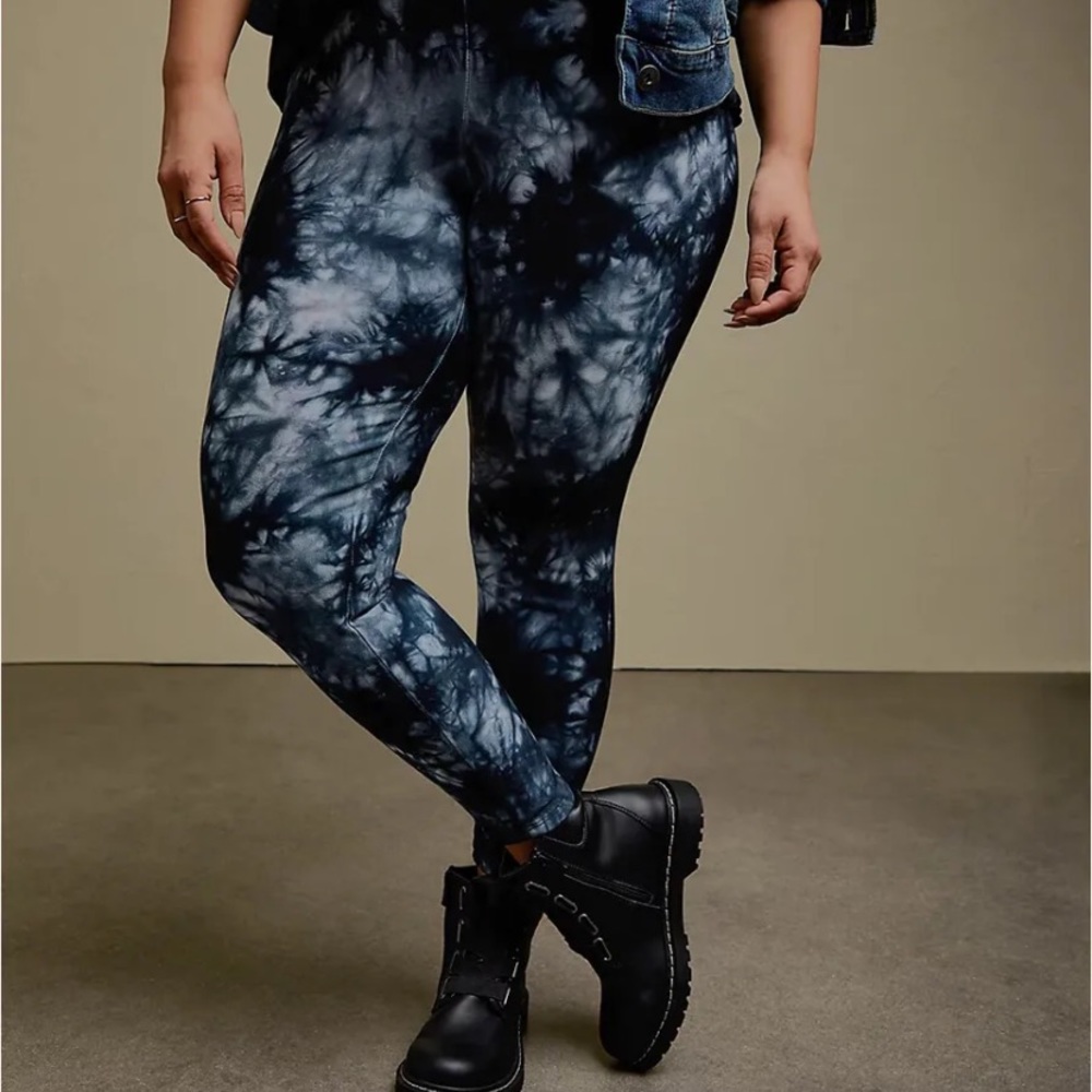 Torrid FLEECE LINED TIE-DYE Black FULL LENGTH PLATINUM LEGGING NWT
